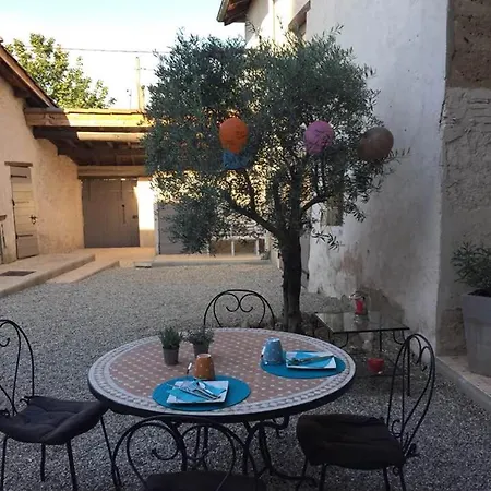 La Grange De La Batone - Bed & Breakfast Messimy-sur-Saone